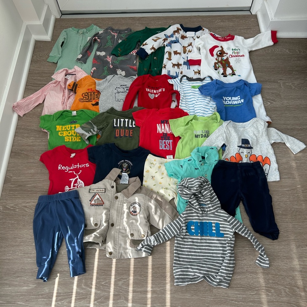24 pieces 3-6 months baby boy leaning clothing bundle sleepers, shirts, pants